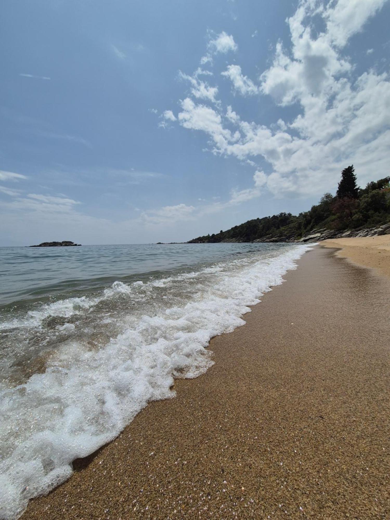 Beach Apartment Palaiontsiflikion Luaran gambar