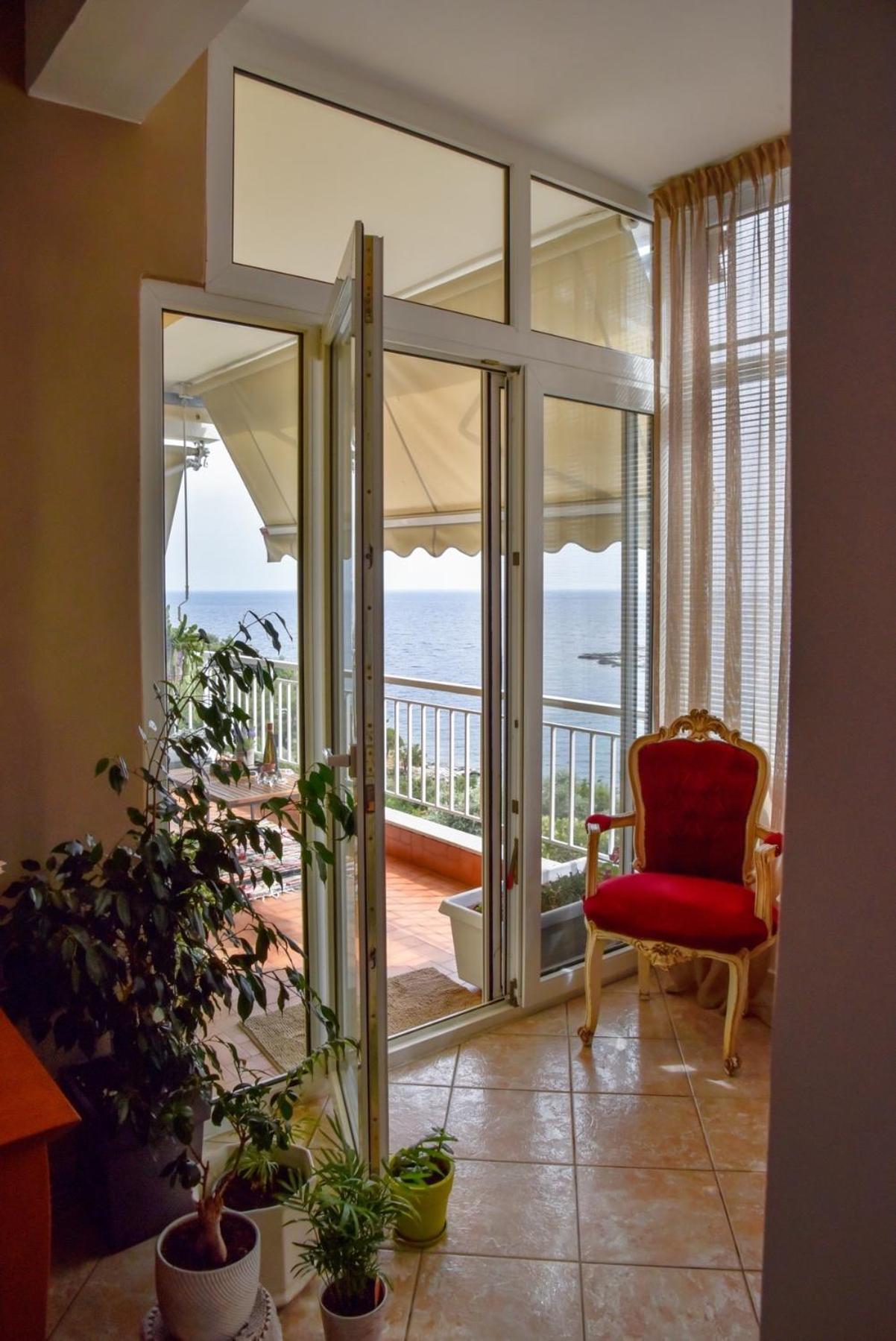 Beach Apartment Palaiontsiflikion Luaran gambar